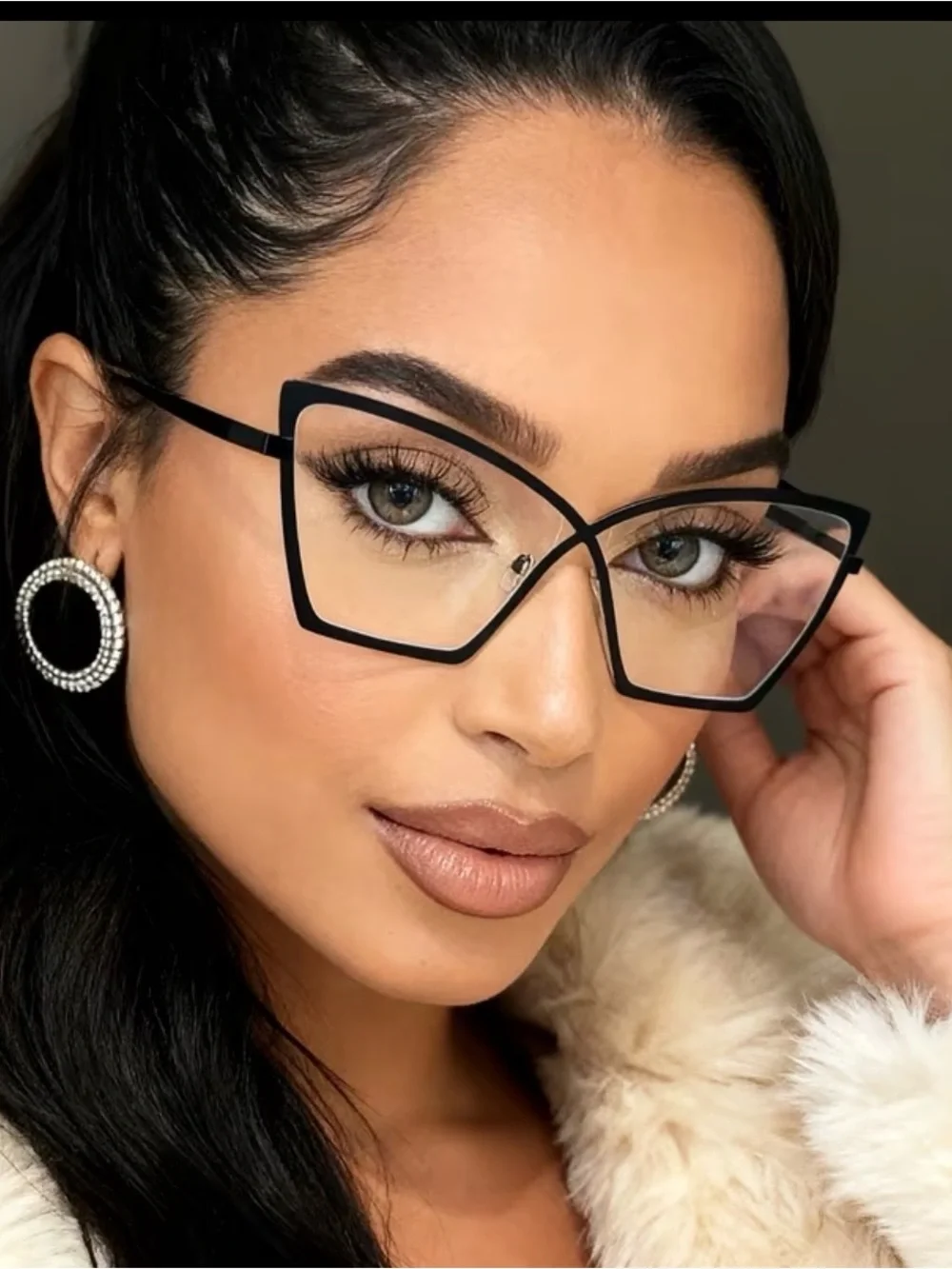 🆕 WomenSleek Black Oversized Cat-Eye Fashion Glasses for Women